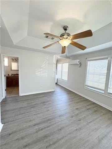 5718 Vermillion Blvd #B - Photo 3 of 5