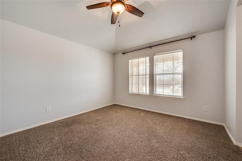 4005 Ringdove Way - Photo 6 of 30