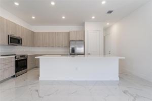 featured image of 12259 Sw 43rd St