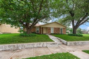 featured image of 5801 Redwood Ln