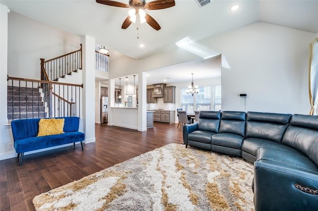 1616 George Ln - Photo 5 of 28