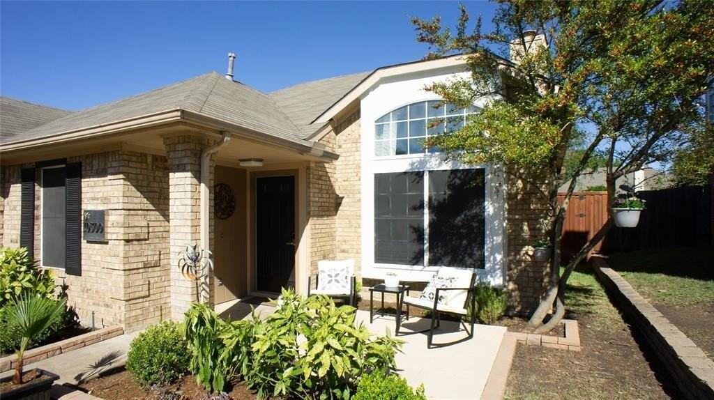 10300 Concord Dr - Photo 2 of 23