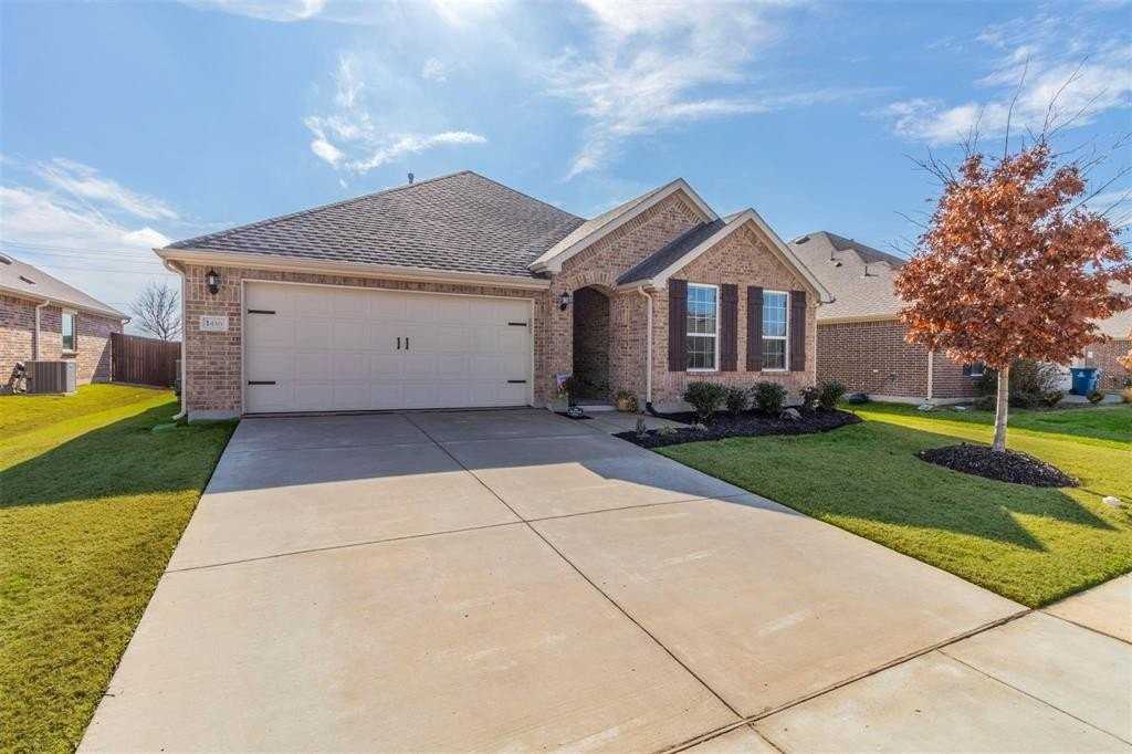 1416 Millican Ln - Photo 3 of 26