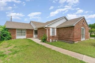 4617 Carmel Ln - Photo 1 of 1