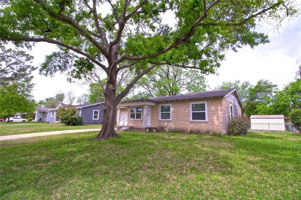 115 Charles Ln - Photo 3 of 21