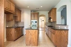 3605 Leanne Dr - Photo 6 of 32