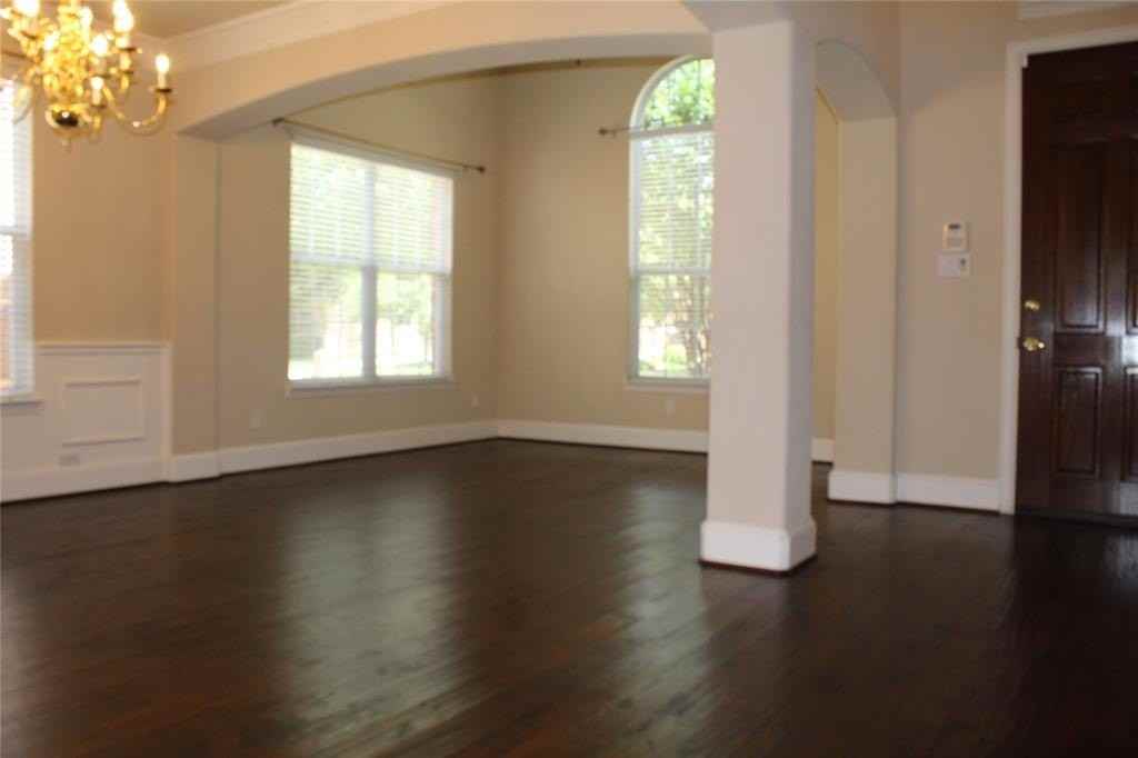 3605 Leanne Dr - Photo 7 of 32
