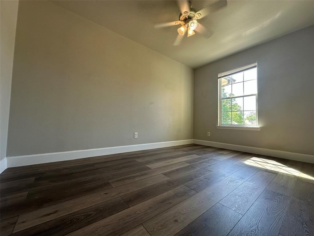 615 N Cleveland Ave #617 - Photo 3 of 22