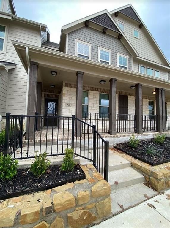 7833 Sunset Blvd - Photo 2 of 28