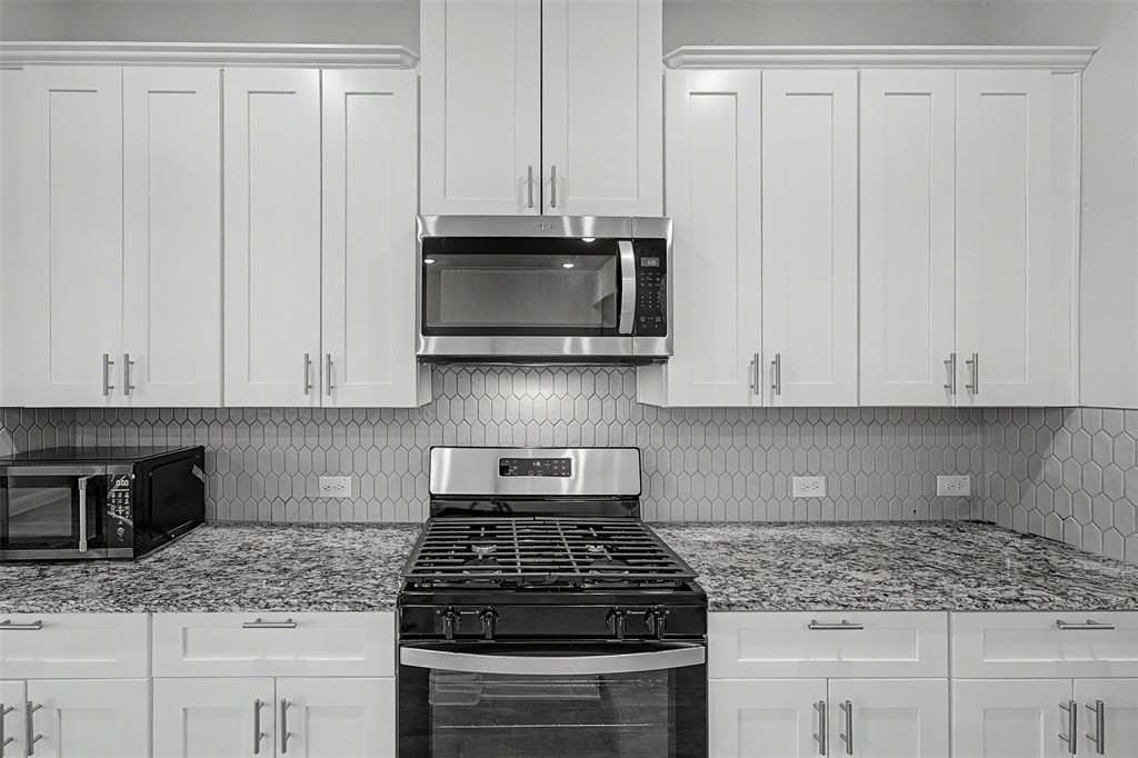 537 Hutchinson Ln - Photo 5 of 28