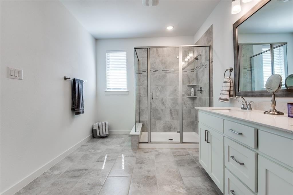 7261 Sprangletop St - Photo 7 of 24
