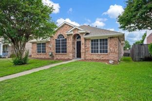 3810 Columbus Dr - Photo 1 of 1