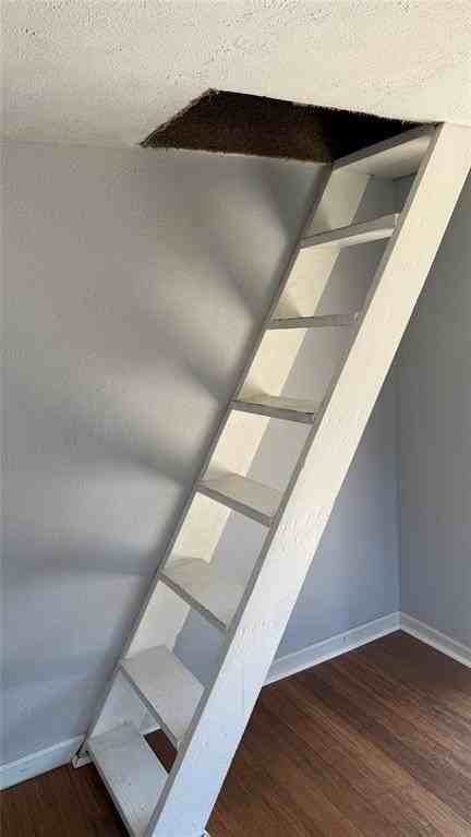 441 S Highland Dr - Photo 7 of 25