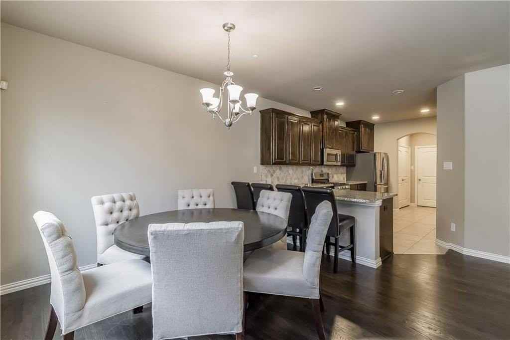 4408 Blackjack Oak Dr - Photo 5 of 21