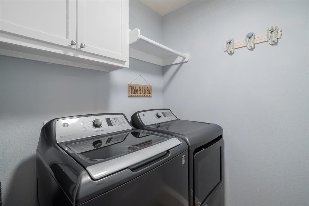 3211 Fluvia - Photo 2 of 25