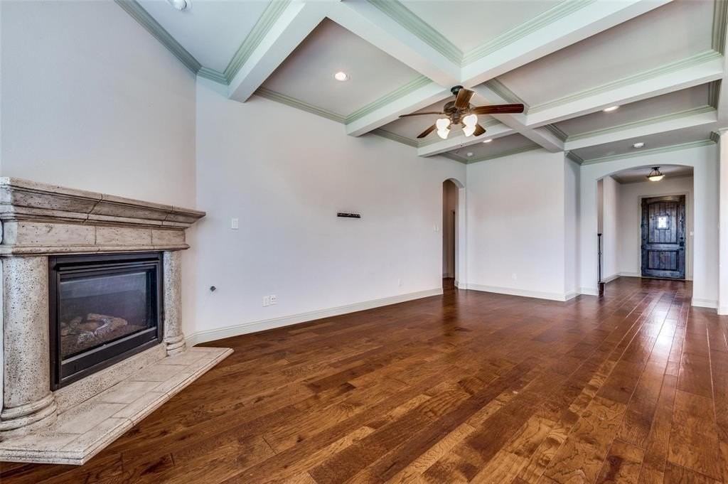 817 Lake Meadow Ln - Photo 4 of 24