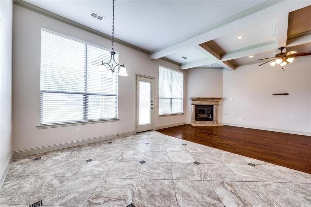 817 Lake Meadow Ln - Photo 5 of 24