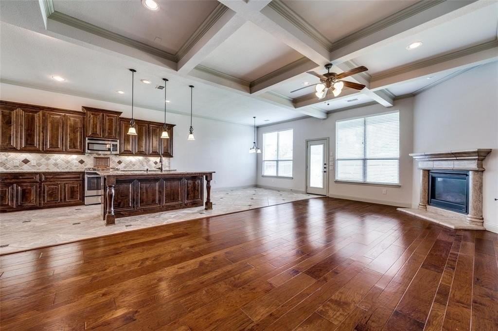 817 Lake Meadow Ln - Photo 7 of 24