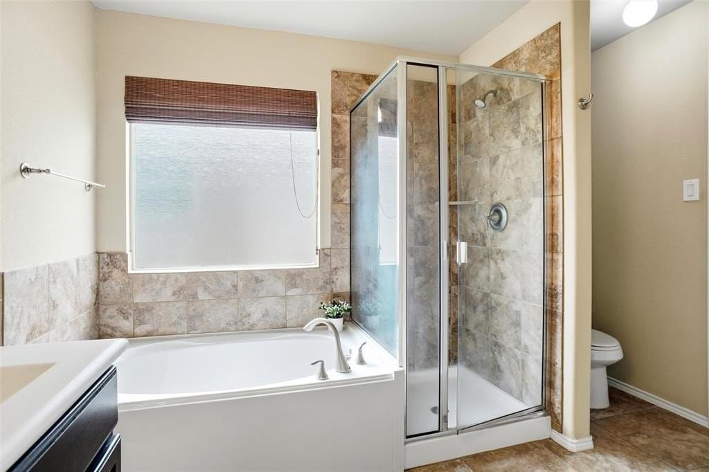 12245 Walden Wood Dr - Photo 7 of 12