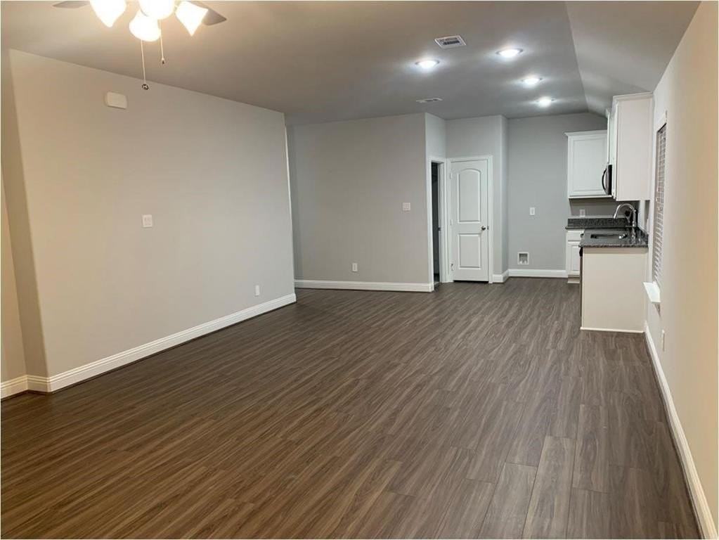 1401 Brindle Dr - Photo 5 of 8