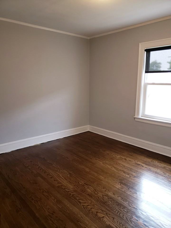 3318 N Leclaire Ave #2S - Photo 6 of 8