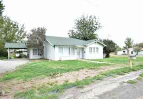 featured image of 207 E Stockton St