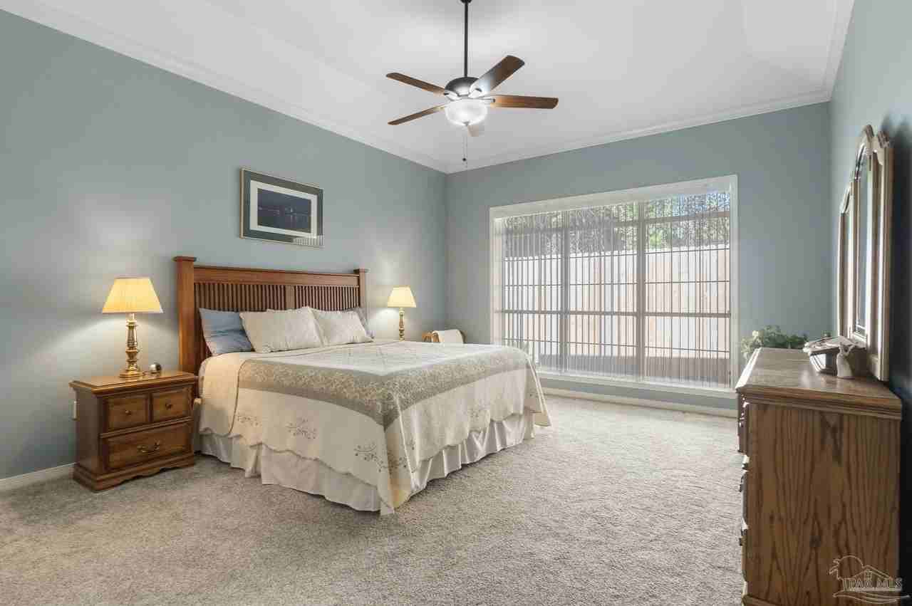 4062 Oak Pointe Dr - Photo 7 of 11