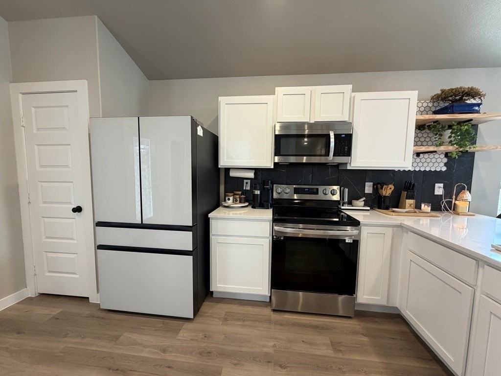 6105 Poppy Dr - Photo 5 of 30