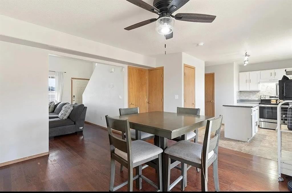 1256 Ancestra Dr - Photo 3 of 13