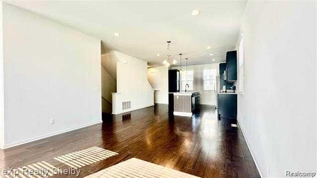 1071 N Sherman Dr #A - Photo 4 of 15