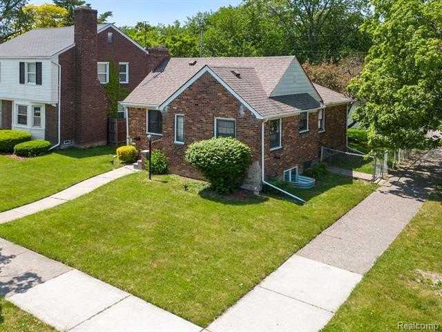 10825 Worden St - Photo 4 of 22