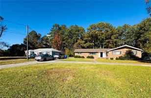 featured image of 4834 W Norfolk Rd