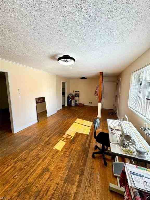 4834 W Norfolk Rd - Photo 2 of 17