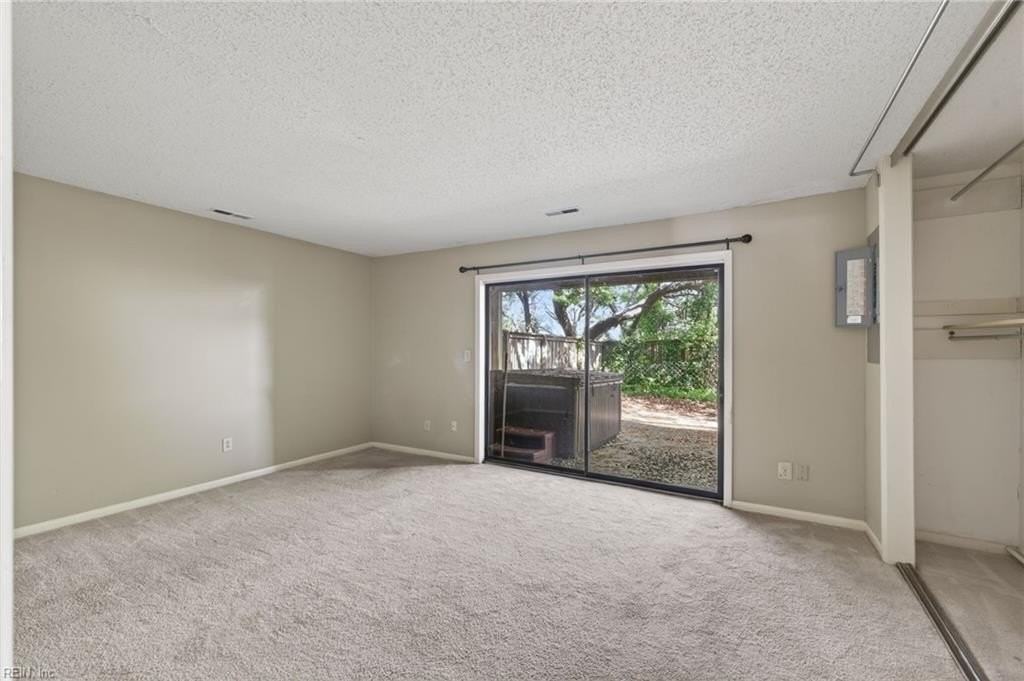 3920 Whooping Crane Cir - Photo 5 of 28