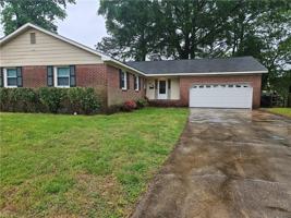 featured image of 1001 Amherst Ln