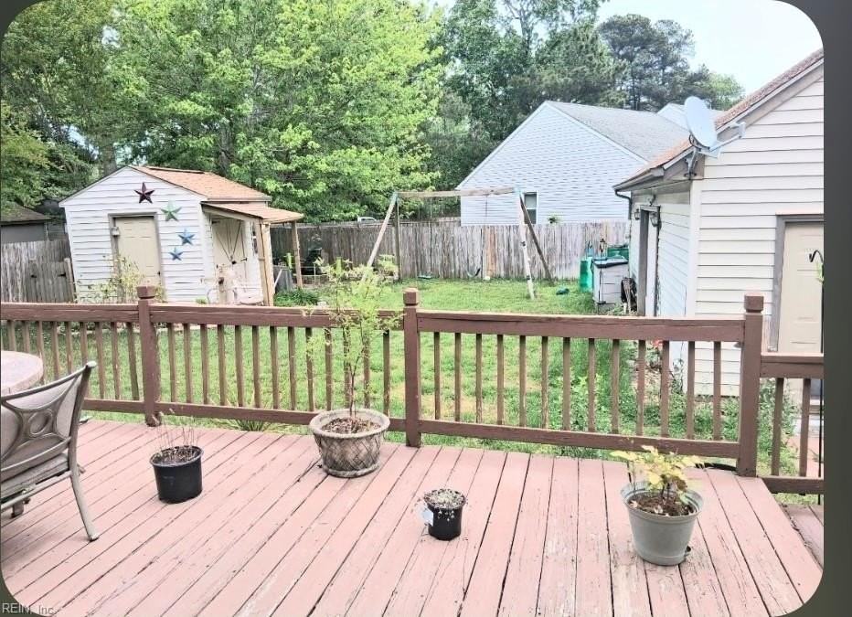 315 Rio Dr - Photo 4 of 10