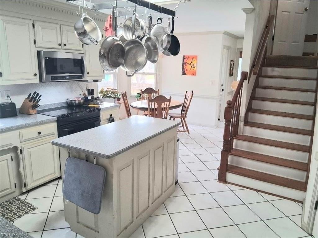315 Rio Dr - Photo 5 of 10