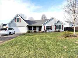 featured image of 1317 Fernham Ln