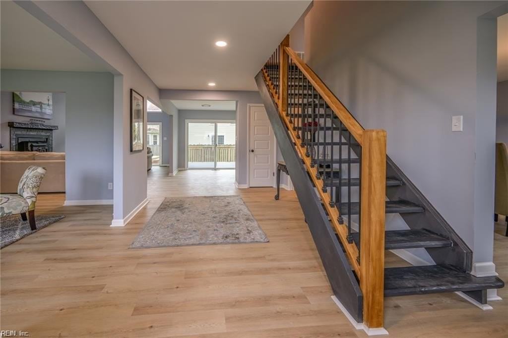 2100 Cutler Rdg - Photo 5 of 29