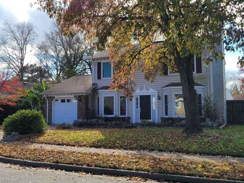 1204 Freehold Close