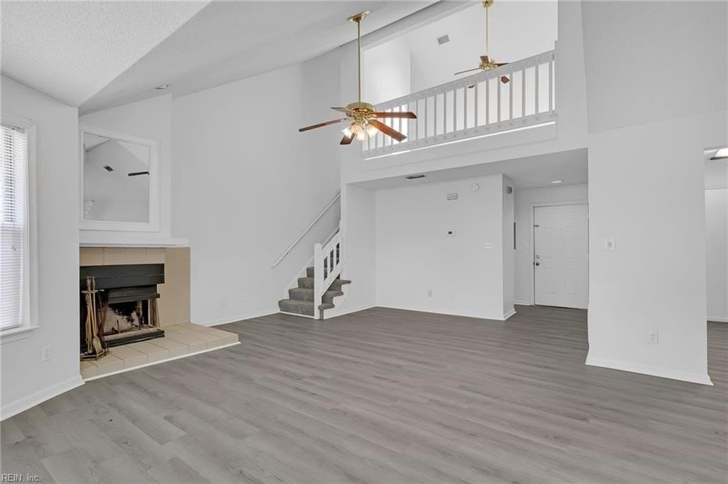 517 Mary Robert Ln - Photo 2 of 15