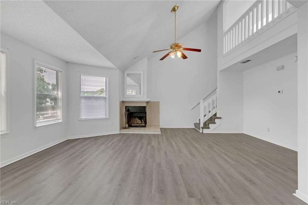 517 Mary Robert Ln - Photo 3 of 15
