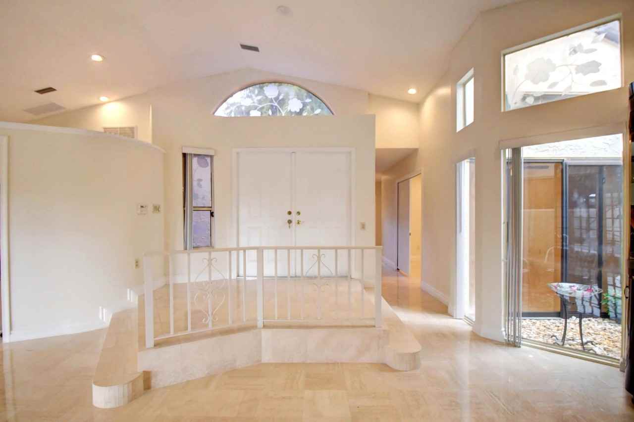 22595 Esplanada Cir W - Photo 6 of 50