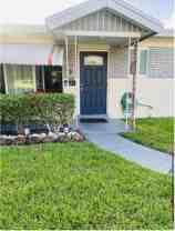 661 Sw 29th Ter - Photo 1 of 1