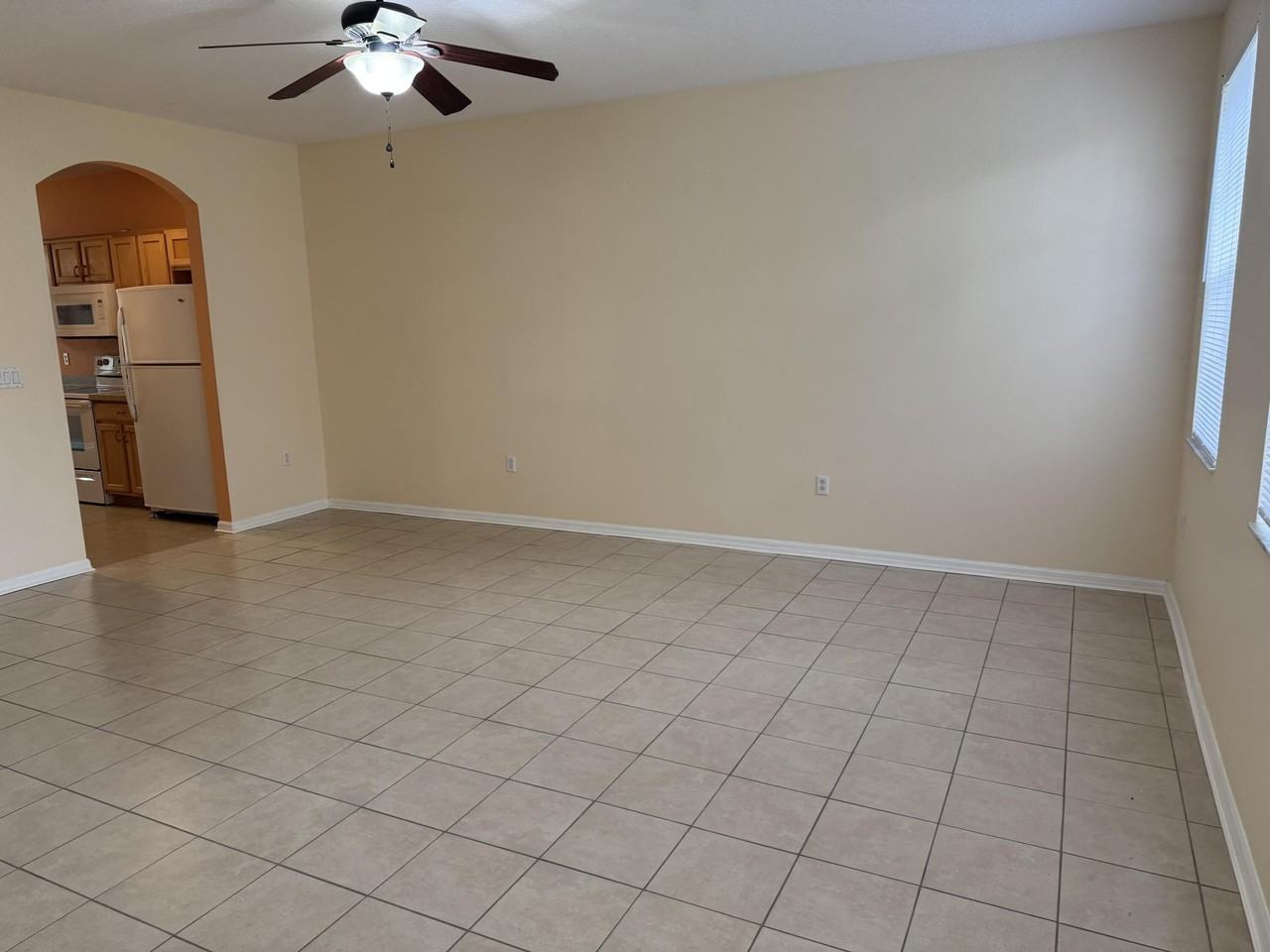 2131 Se Destin Dr - Photo 4 of 23