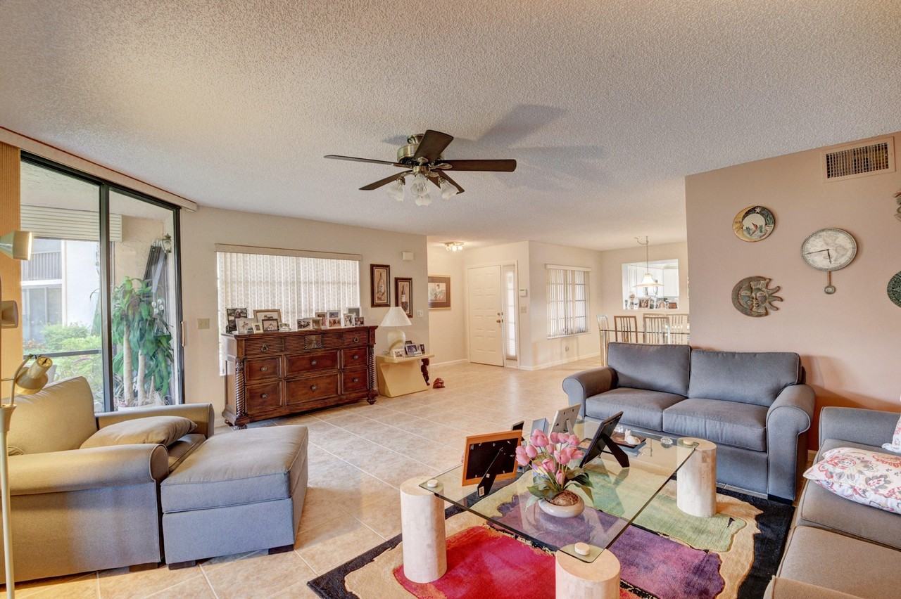 15711 Loch Maree Ln #4702 - Photo 4 of 50
