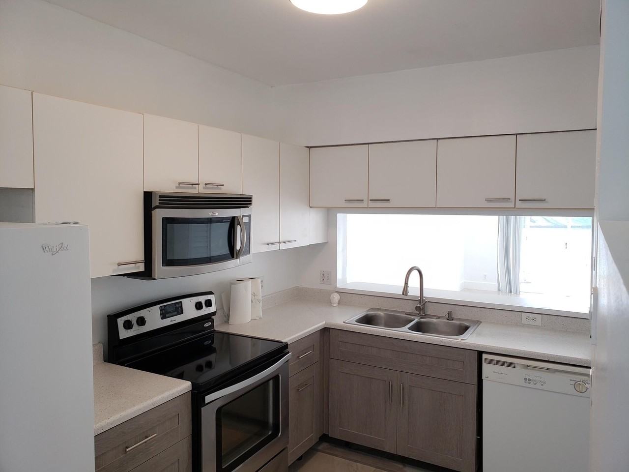 4963 Sw 31st Ter #4963 - Photo 4 of 18