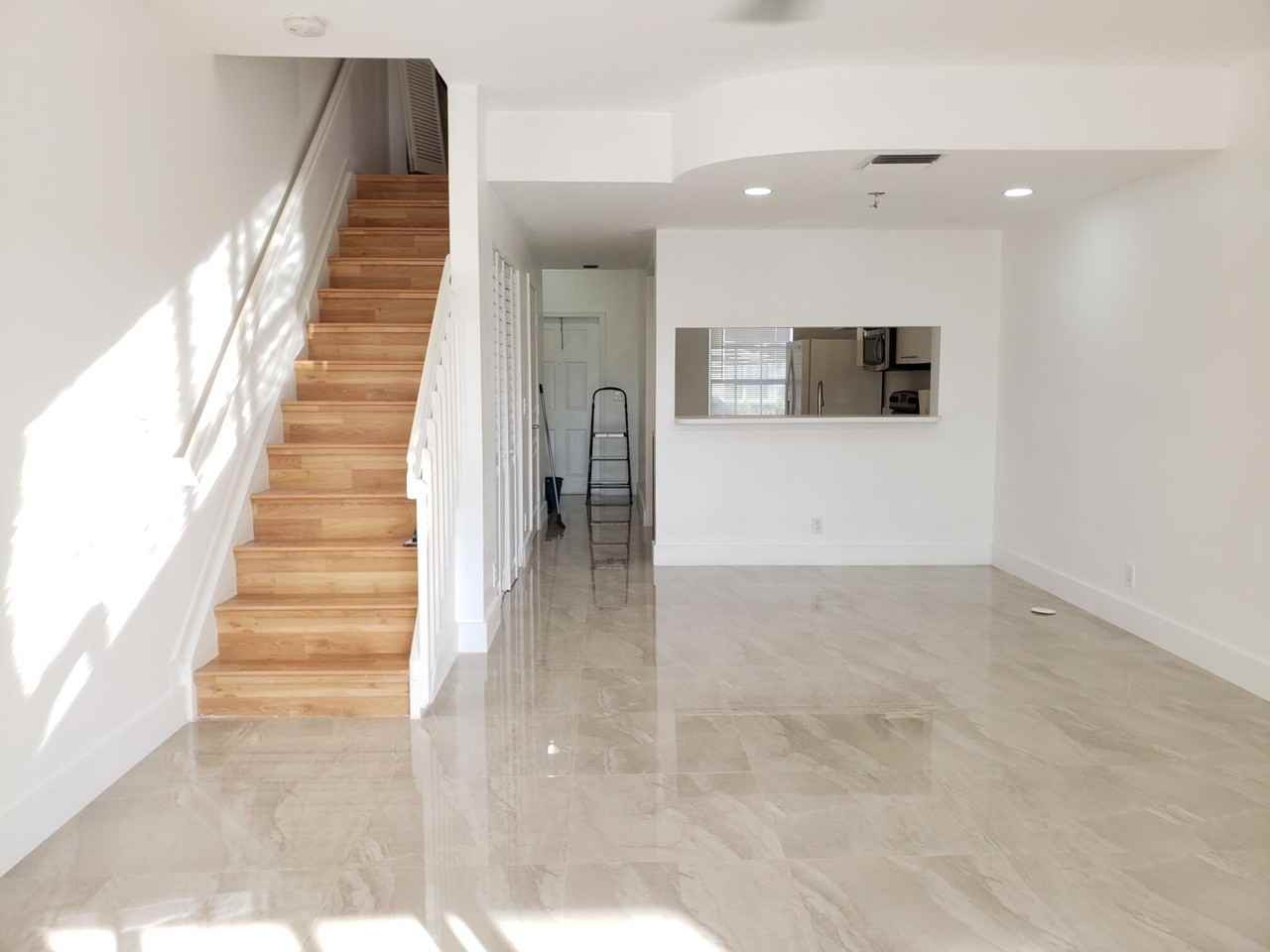 4963 Sw 31st Ter #4963 - Photo 6 of 18