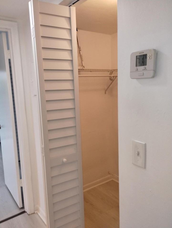2880 Lake Osborne Dr #209 - Photo 7 of 29