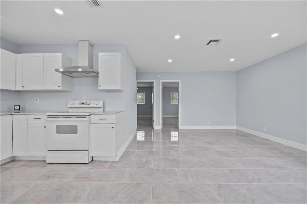 260 Nw 19th St #0290 - Photo 2 of 16